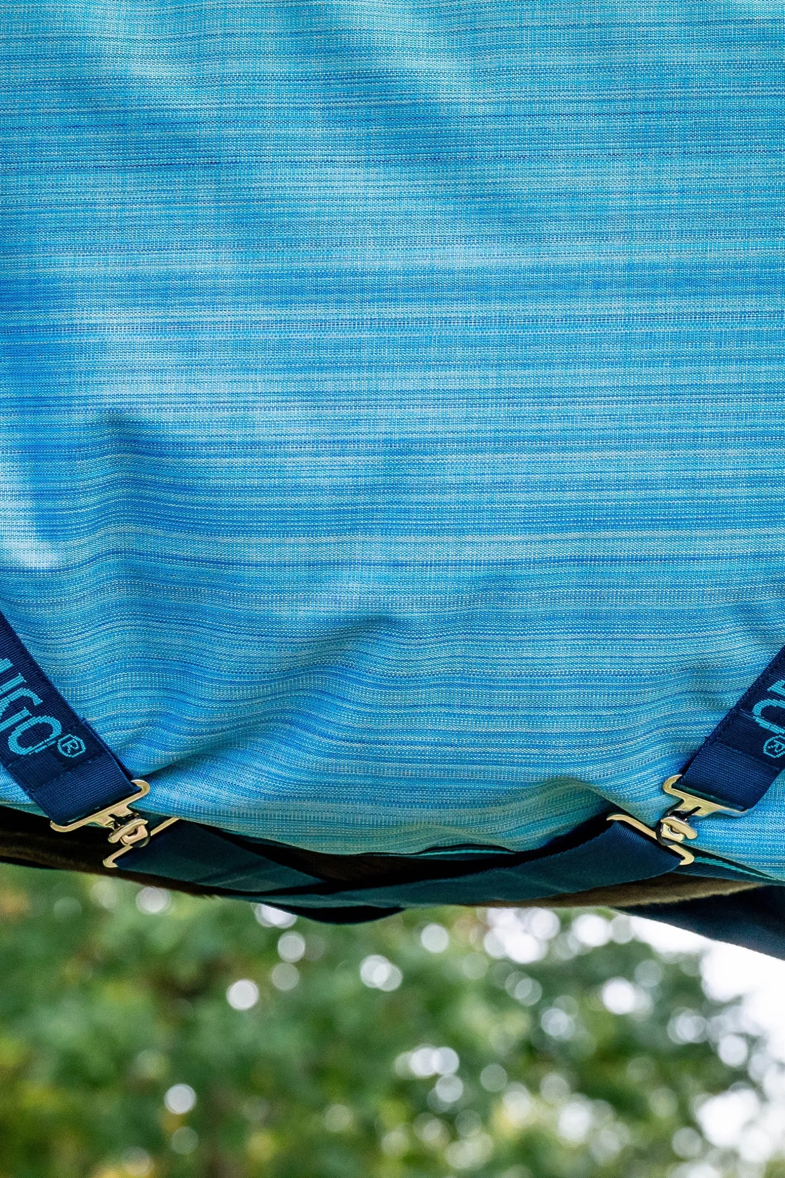 Amigo Hero 900 Revive Plus Outdoordecke mit abnehmbarem Halsteil, 50 g