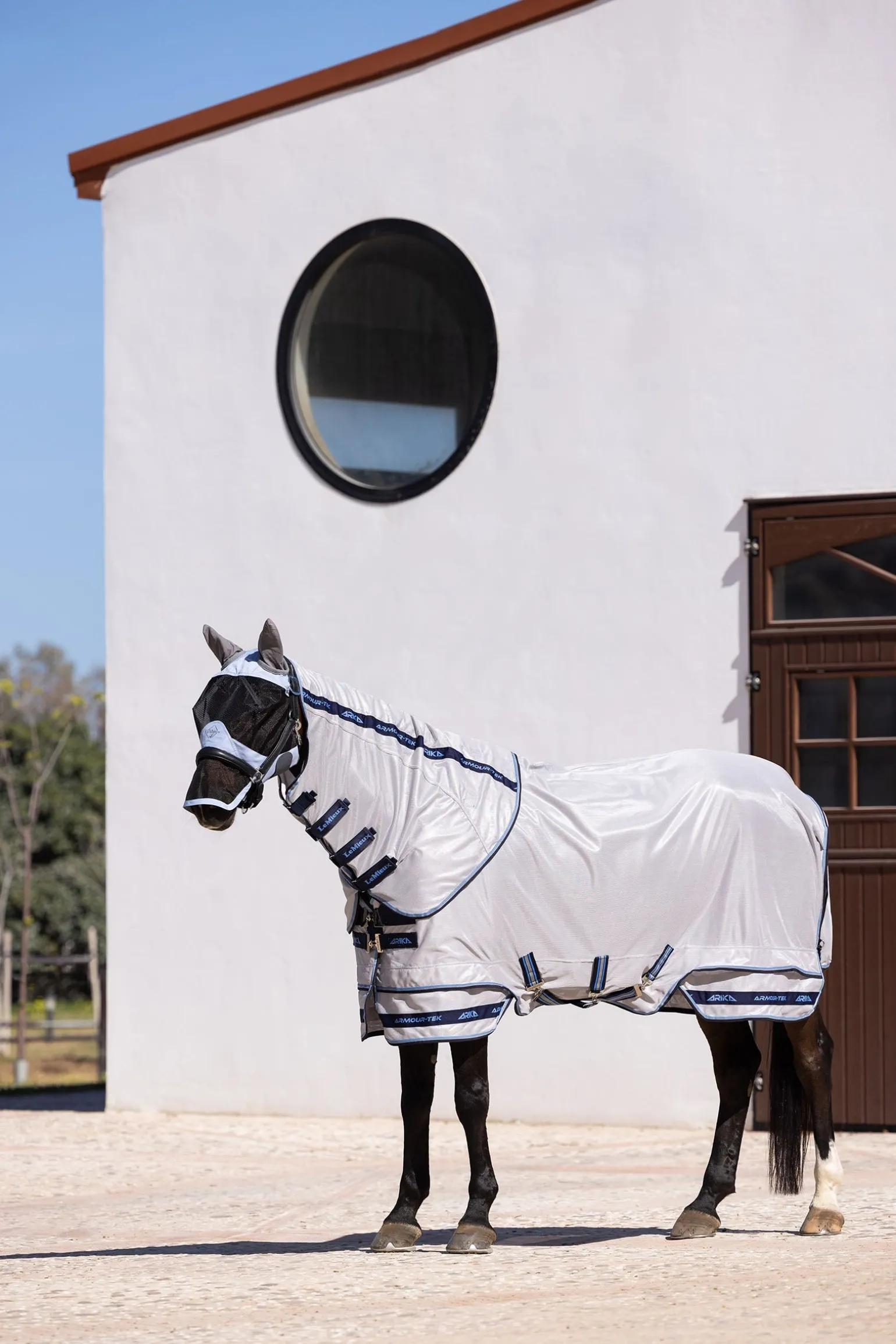 Arika Armour-Tek Fliegendecke mit abnehmbarem Halsteil