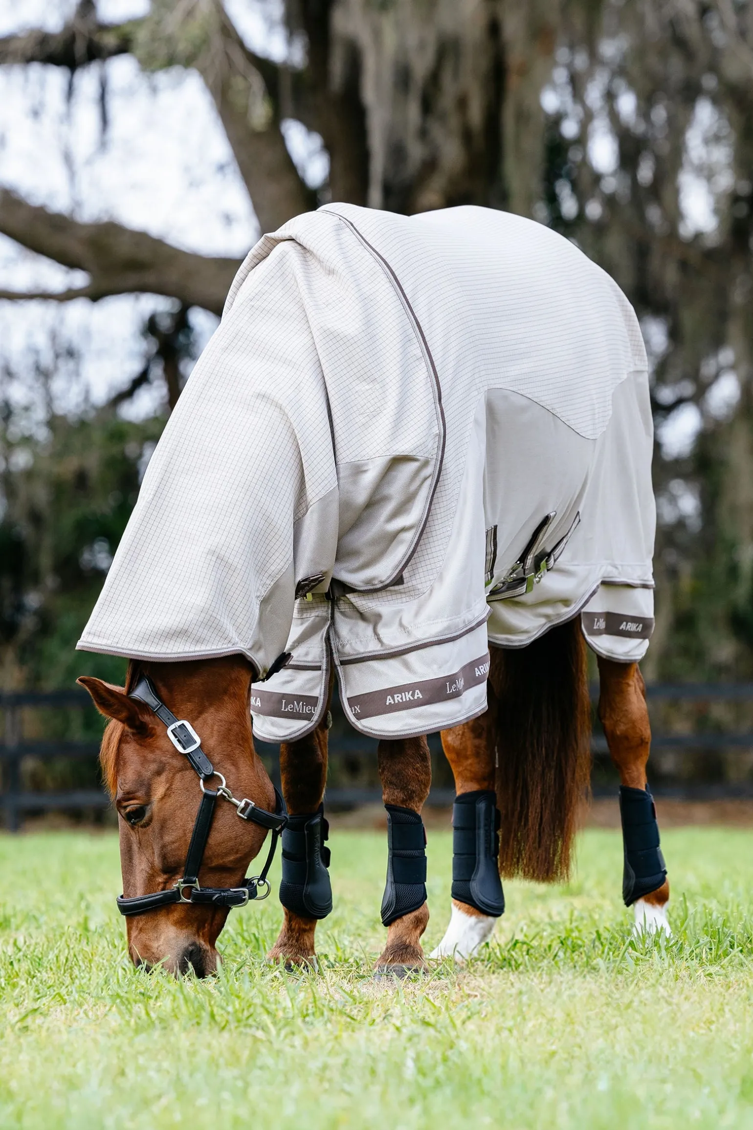 Arika 450D Sunstopper Decke mit abnehmbarem Halsteil, 0 g