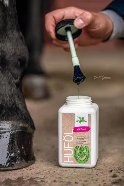 Bense & Eicke Huföl mit Pinsel, 500 ml