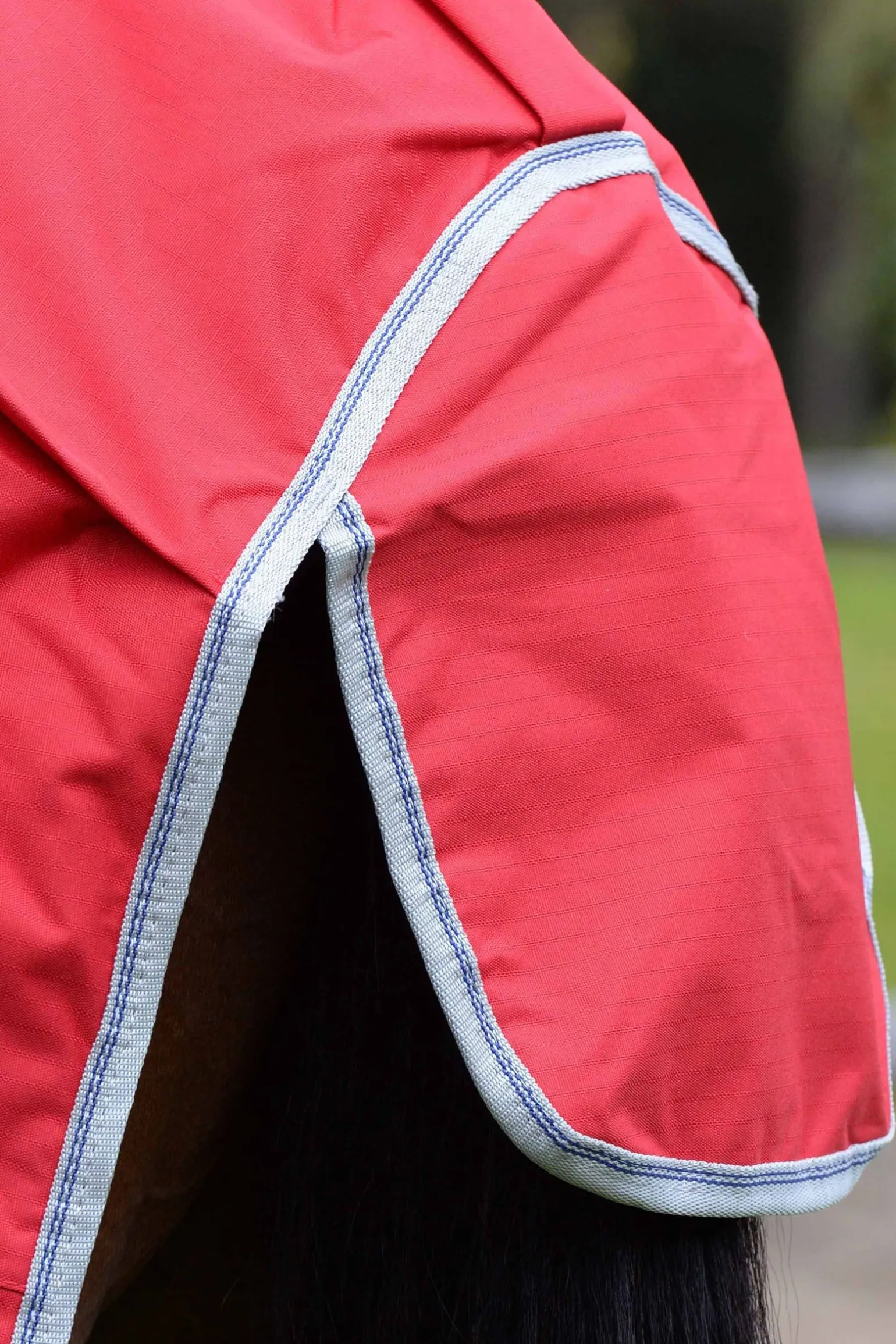 Comfitec Classic Weidedecke mit integriertem Halsteil, 50g