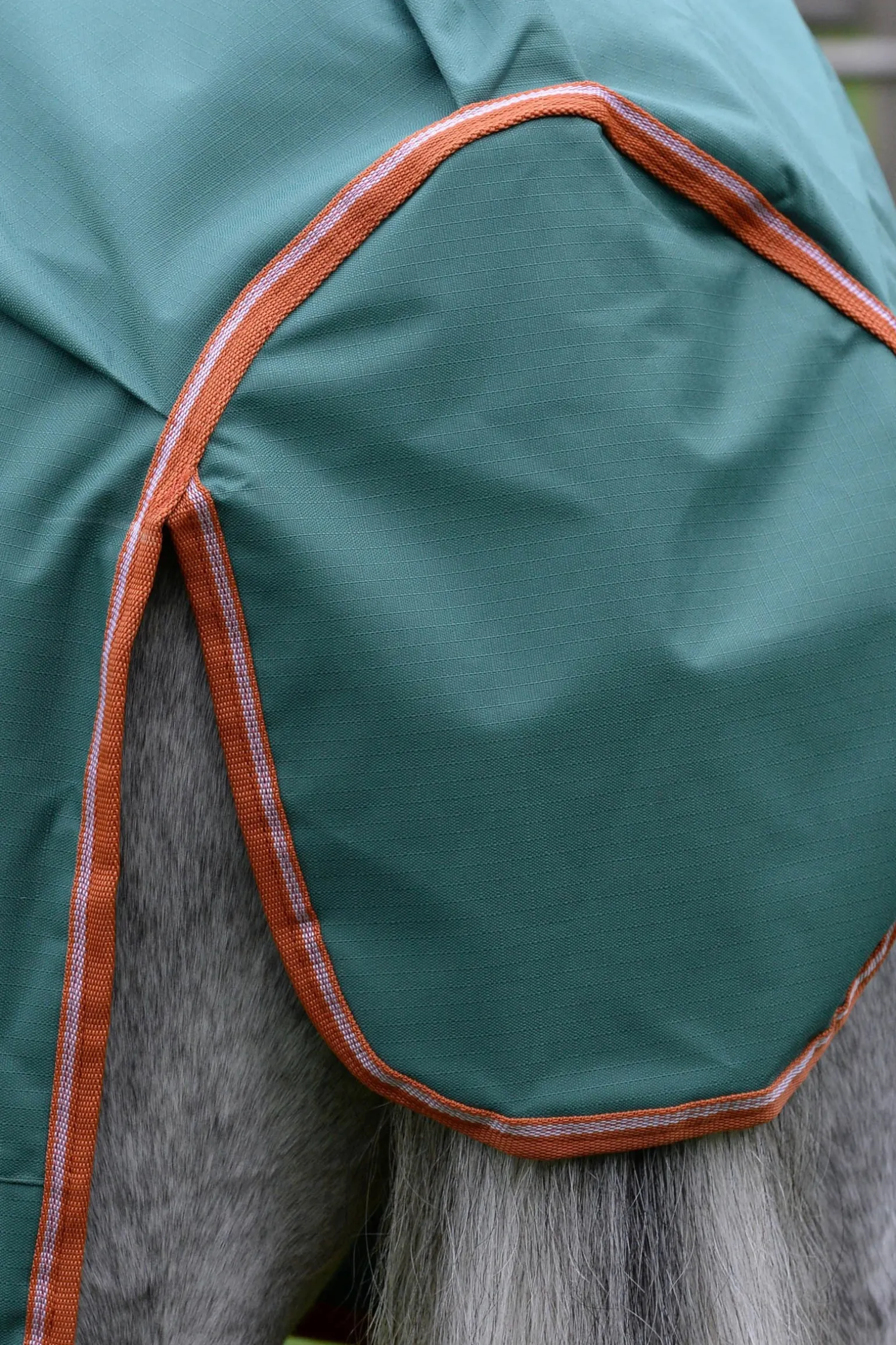 Comfitec Tyro mit Standard-Halsausschnitt Lite Plus, 50g