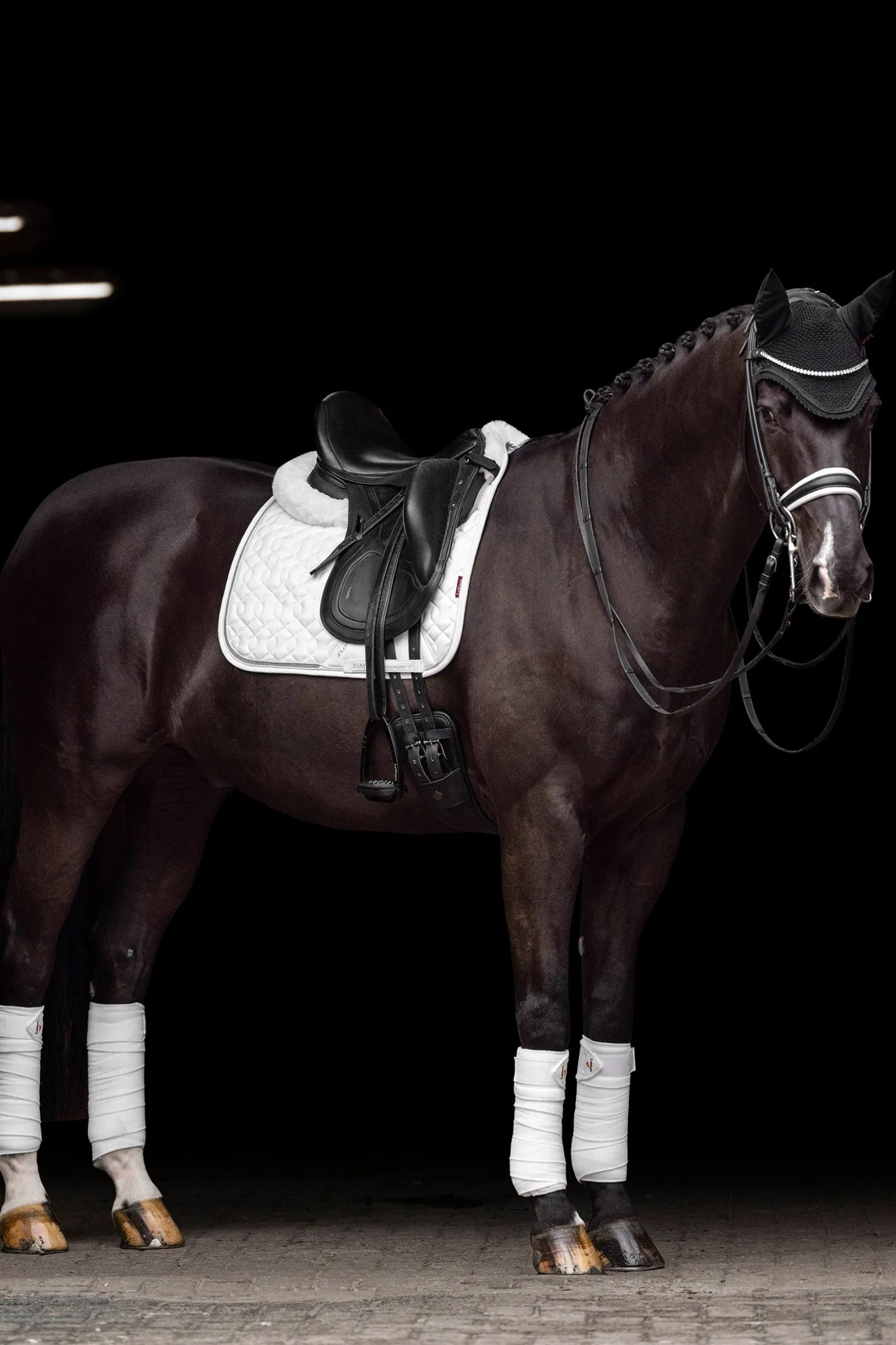 Crystal Suede Dressurschabracke