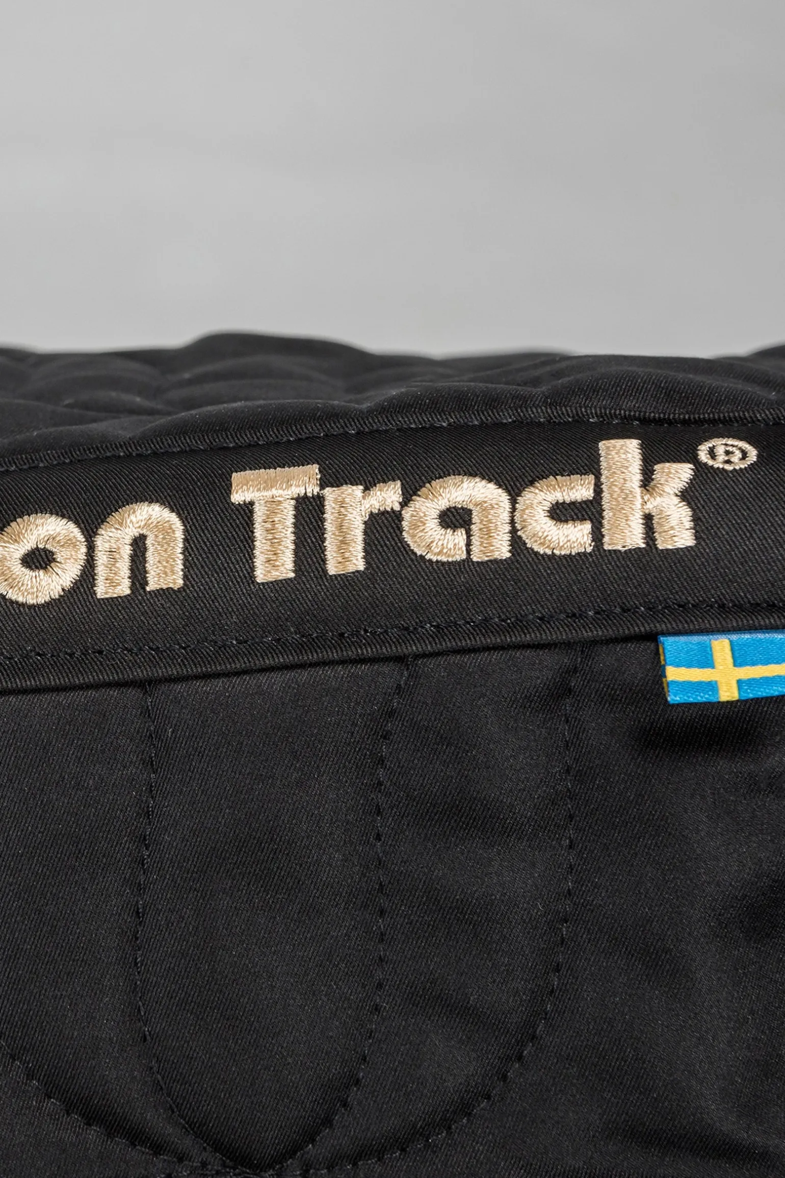 Deep Nights Springschabracke