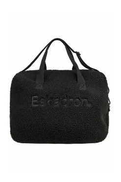 Dynamics AW25 Shopper aus Teddy-Material