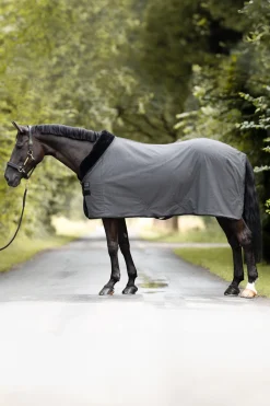 Elegance Transport- und Abschwitzdecke