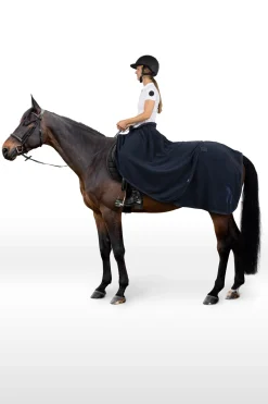 Eng anliegende Reitdecke