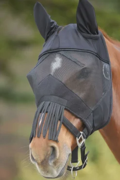 Fliegenmaske mit Ohren und Nasenfransen
