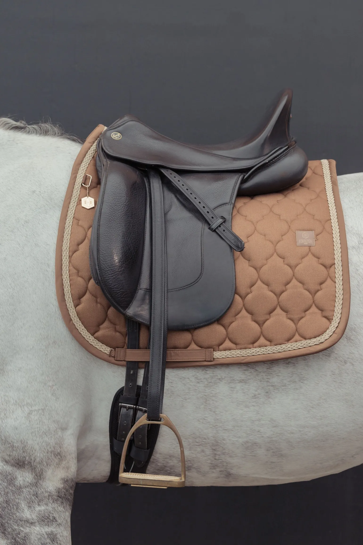 Heritage AW24 Cotton Glitter Dressurschabracke