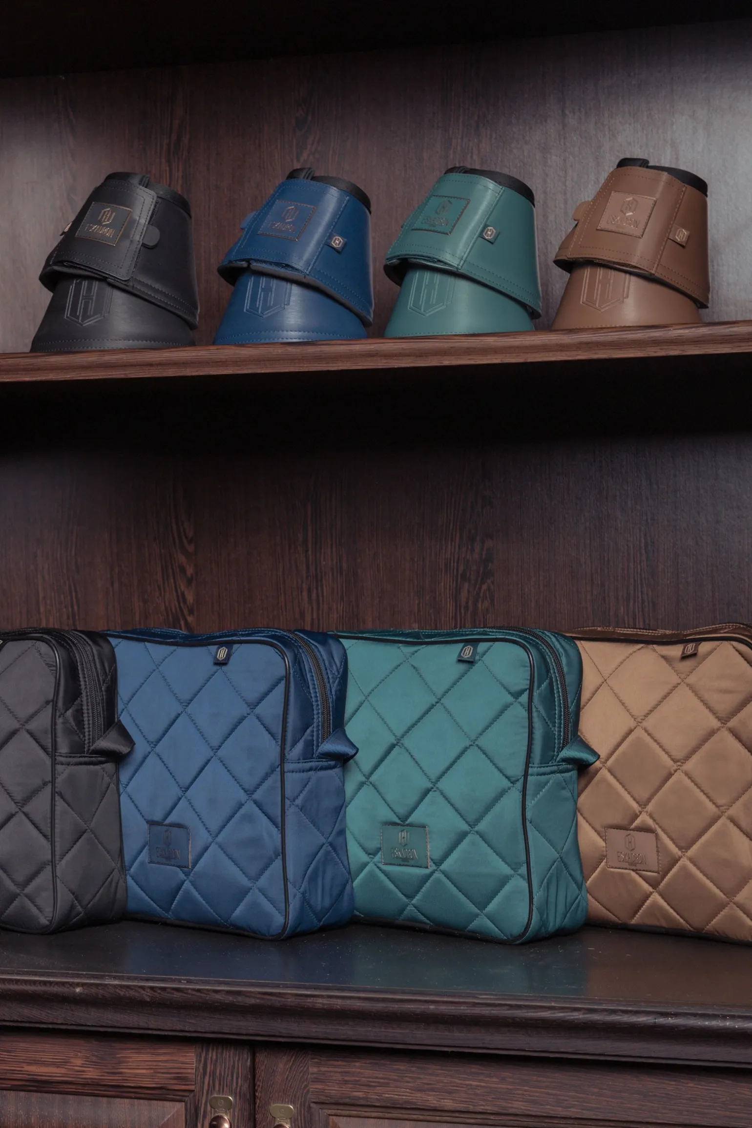 Heritage AW24 Softslate Hufglocken