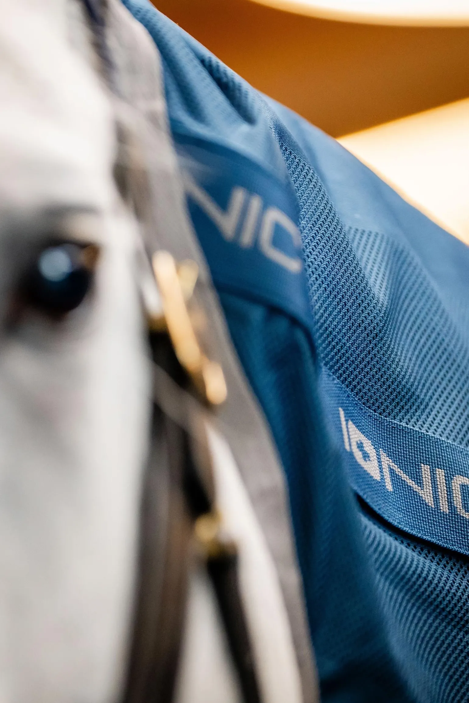 Ionic Therapy Halsteil für Mesh Abschwitzdecke