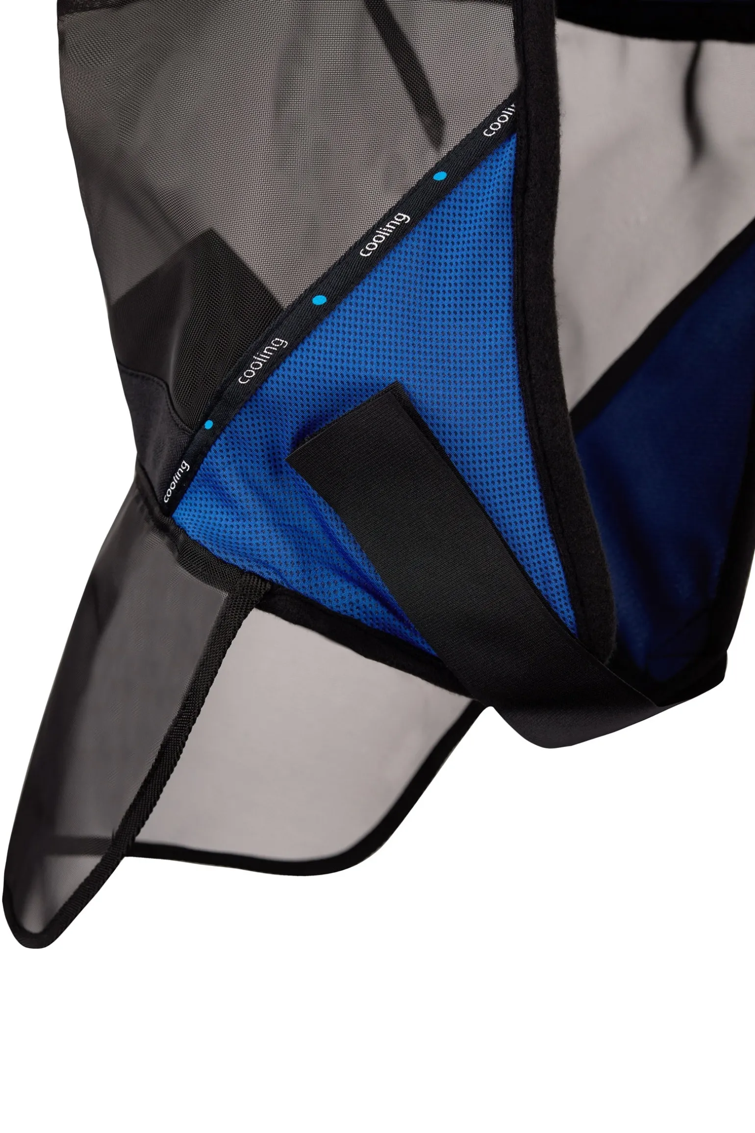 Kühlende Fliegenmaske