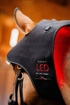 LED Rotlicht-Therapie Genickhaube