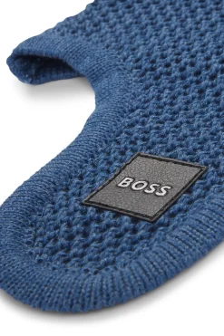 Monochrome Fliegenhaube