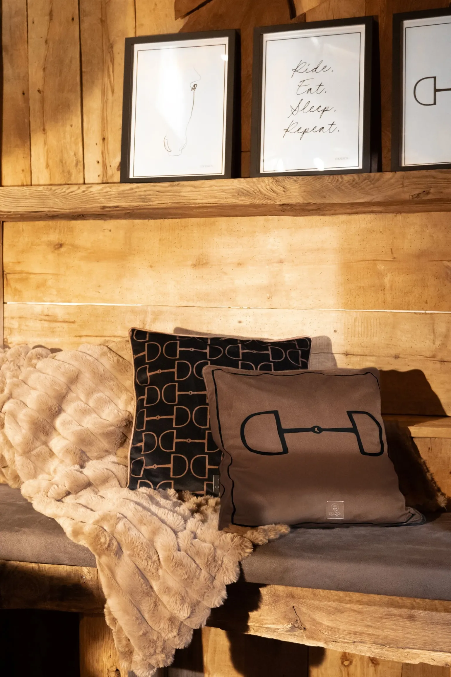 Platinum 25 Velvet Platinum Kissenbezug