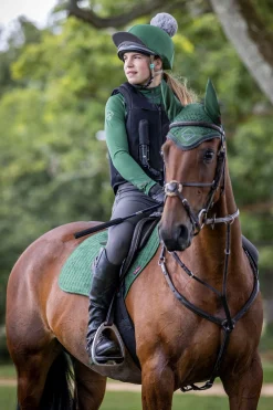 Pom Pom Seide Helmüberzug