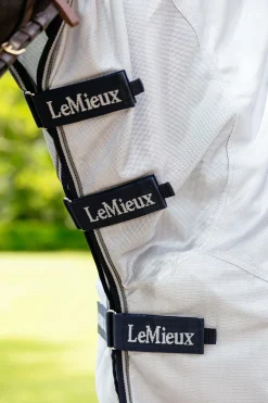 Ride On Ausreit-Fliegendecke mit abnehmbarem Hals- und Schulterteil