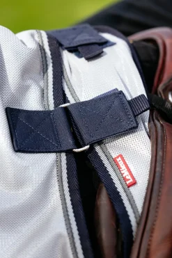 Ride On Ausreit-Fliegendecke mit abnehmbarem Hals- und Schulterteil