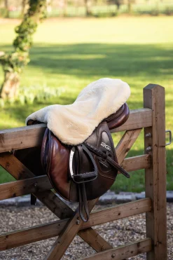 Simuwol Sattelschoner