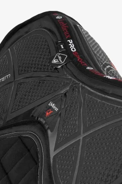 X-Grip Silicone Square Dressurschabracke