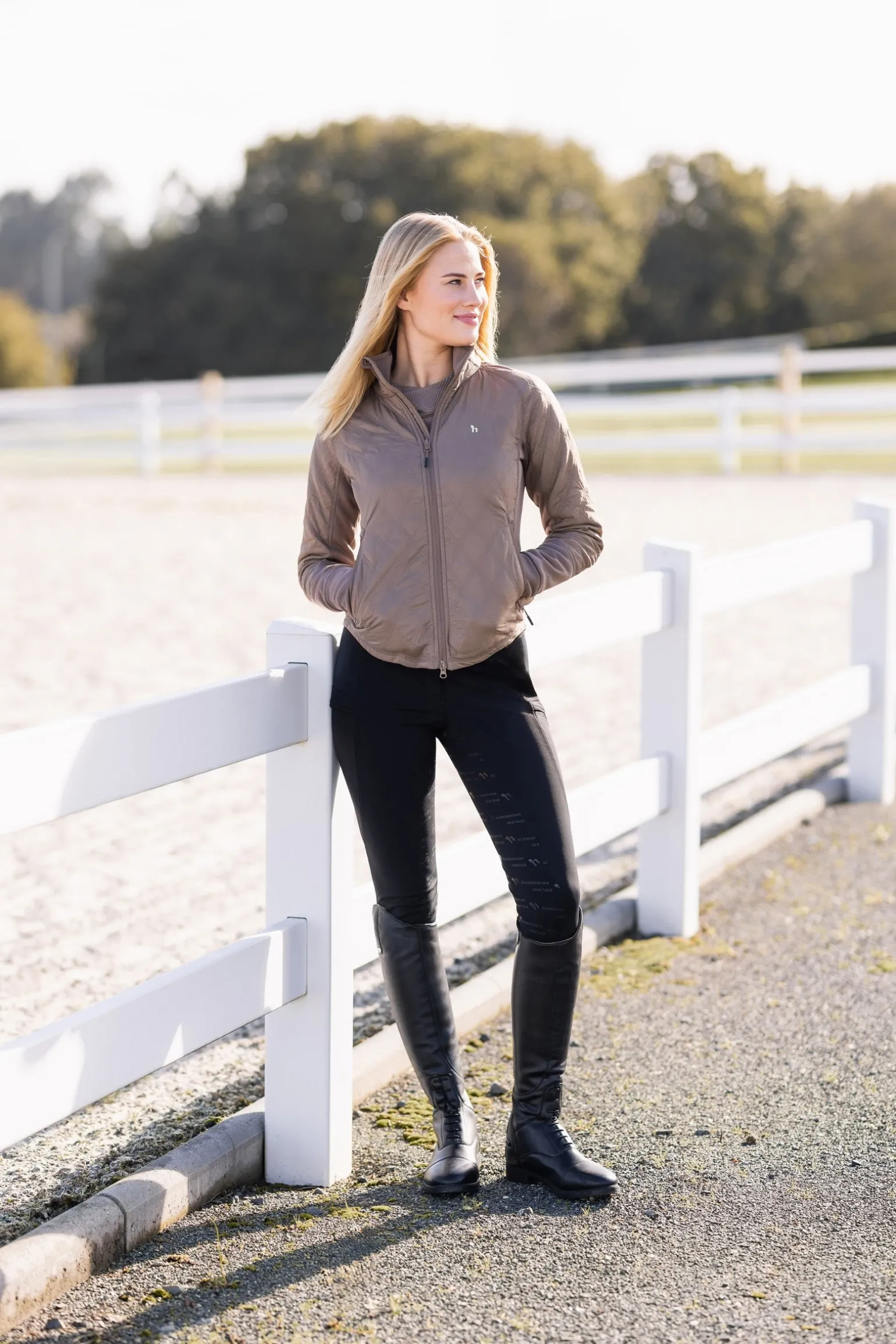 Zoe Leicht gefütterte Damenreitjacke